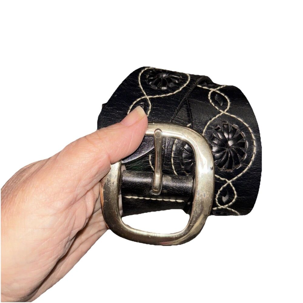 Vintage The Limited Women Genuine Leather Belt Brass Buckle Size M Black Cut Out